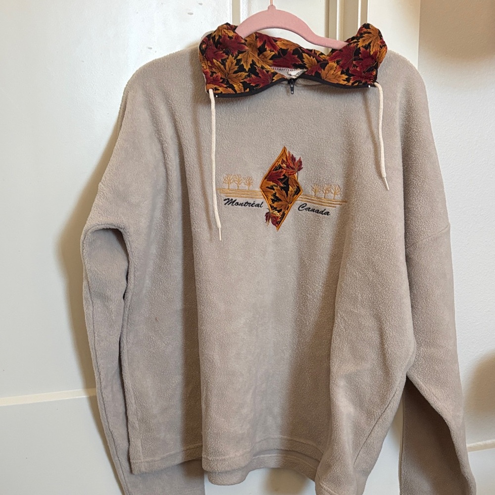 Beige Montreal Canada Fleece Pullover